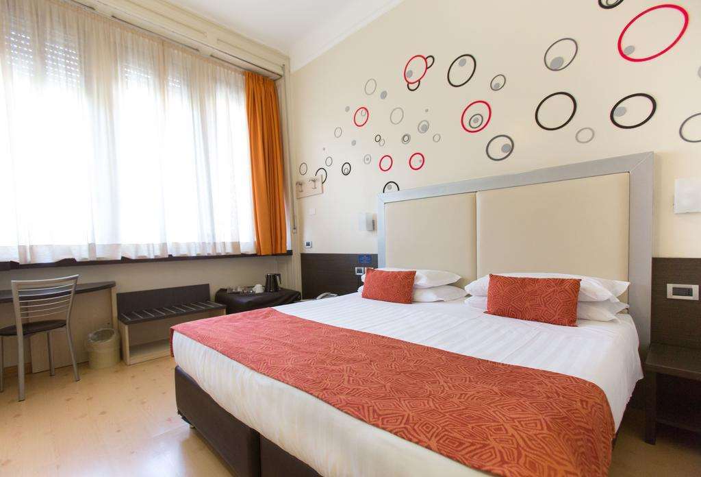 Eurohotel Piacenza Oda fotoğraf